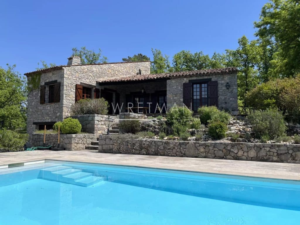 Charming stone vila with view – FAYENCE — photo 1
