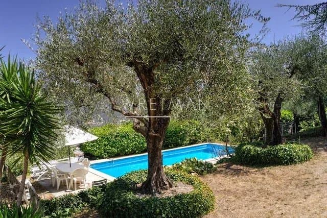 Provençal farmhouse with beautiful view – Le Broc — photo 1