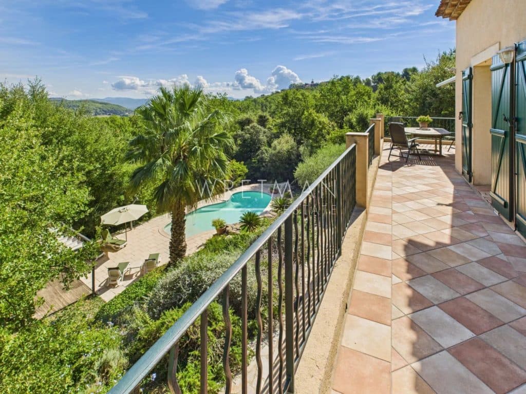 Exclusivity-Villa with Provençal Charm and Sweeping Views – Le Cannet des Maures — photo 1
