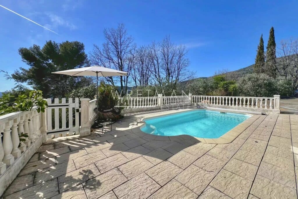 Renovated villa with studio, close to the village – Seillans — photo 1