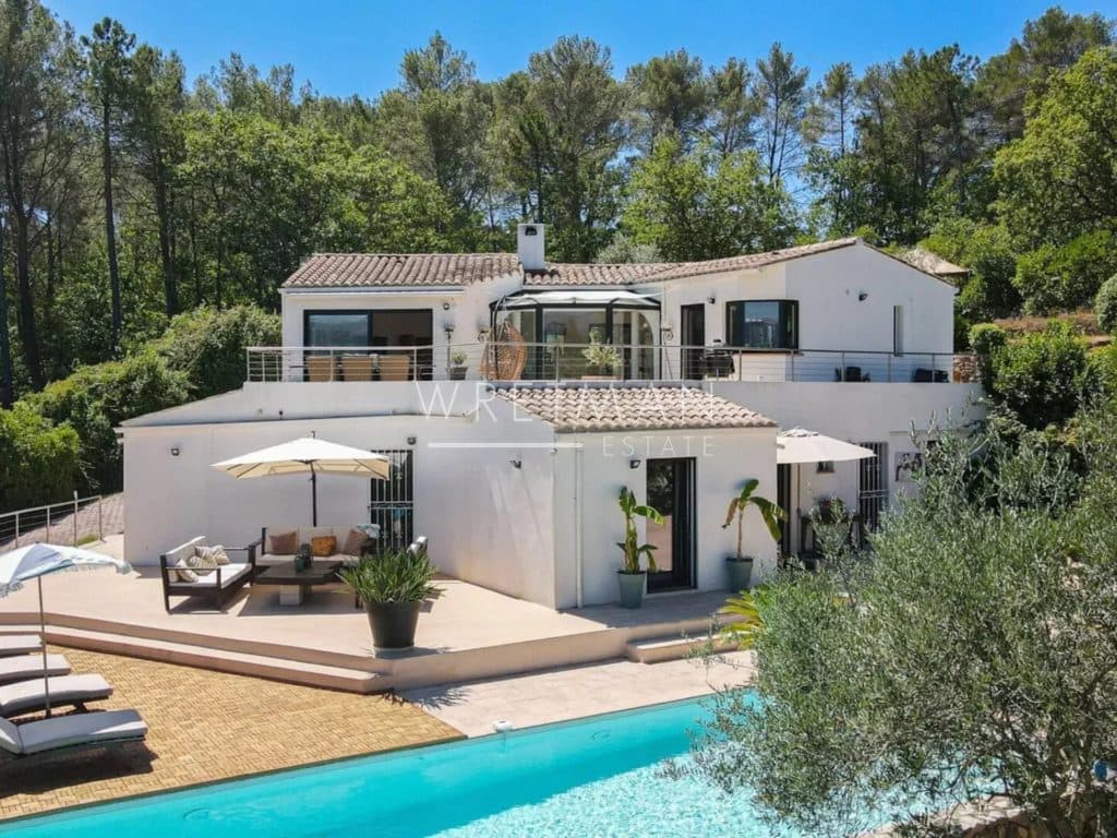 Villa with exceptional view – Tourrettes — photo 1
