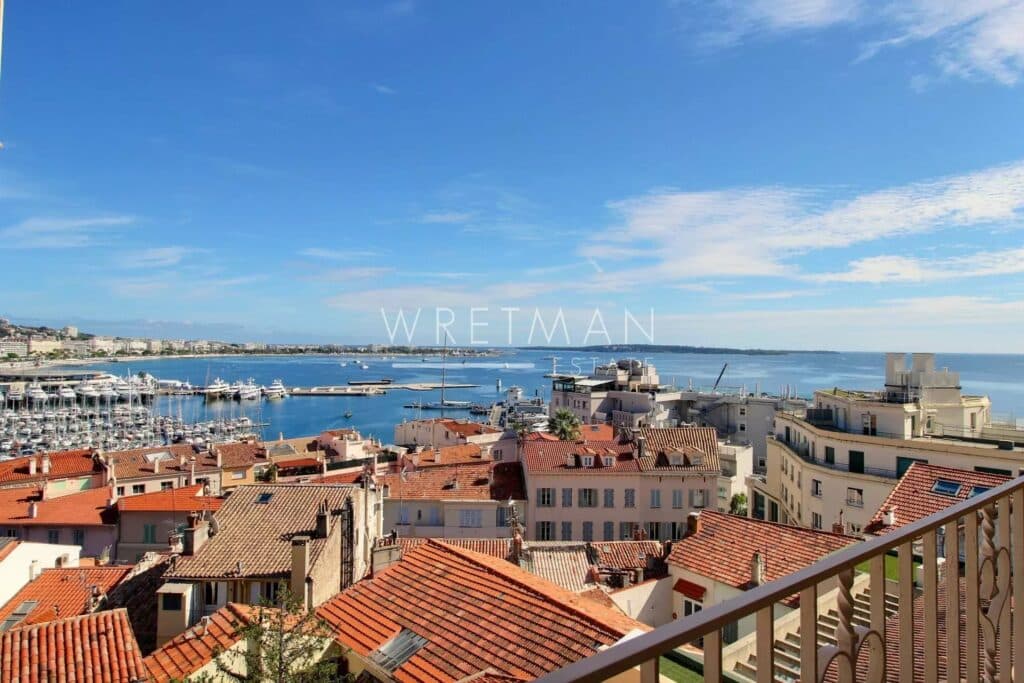 Superb flat with stunning views – Cannes Le Suquet — photo 1