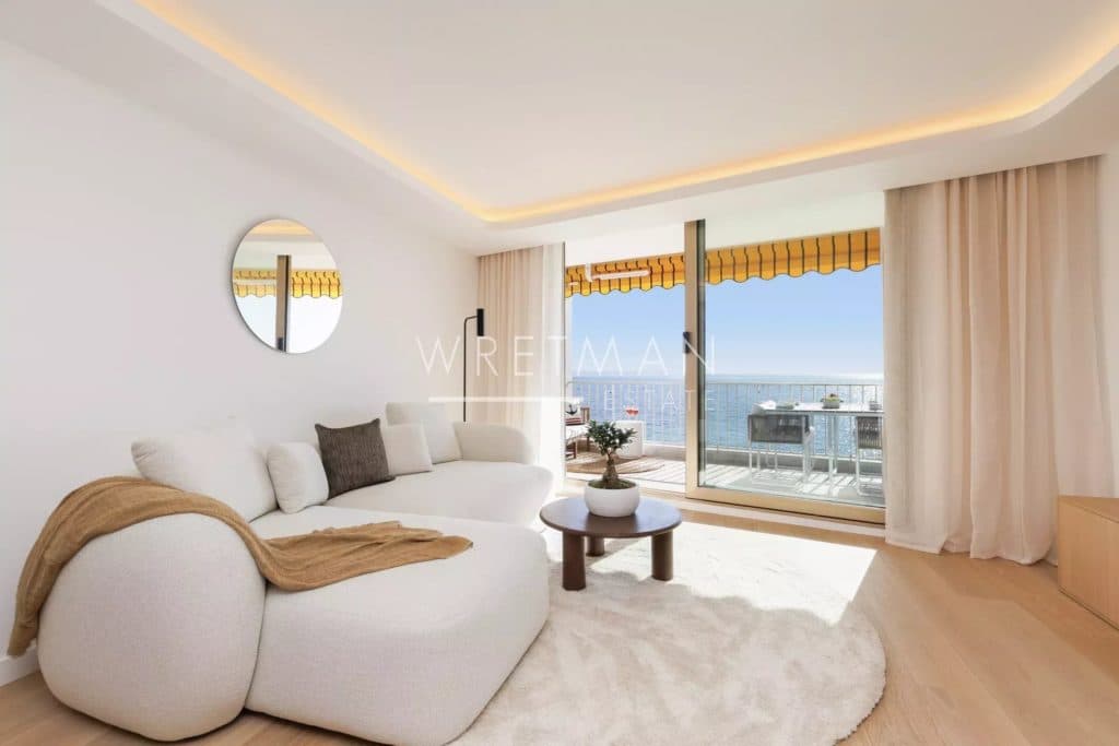 3-room seafront apartment with terraces and parking – Cannes Palm Beach — photo 1