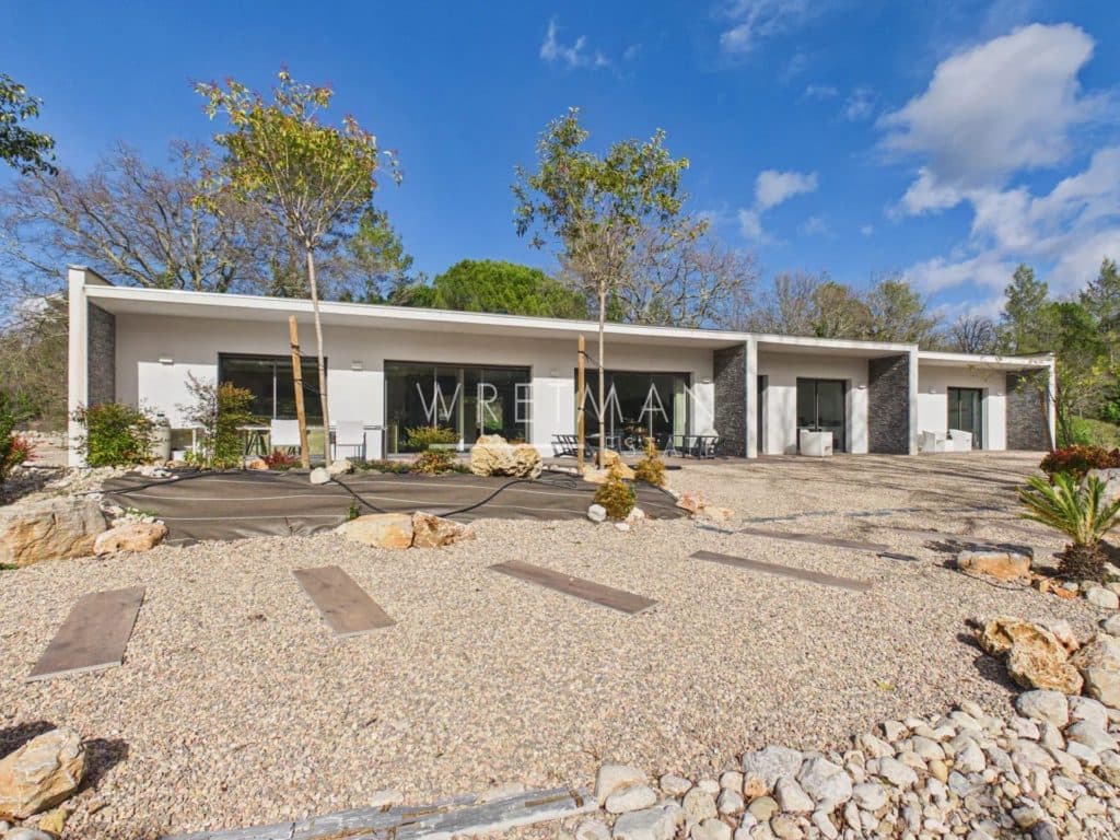 MODERN SINGLE STORY VILLA – FAYENCE — photo 1