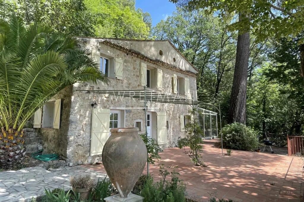 Stone House with Panoramic Views – Seillans — photo 1